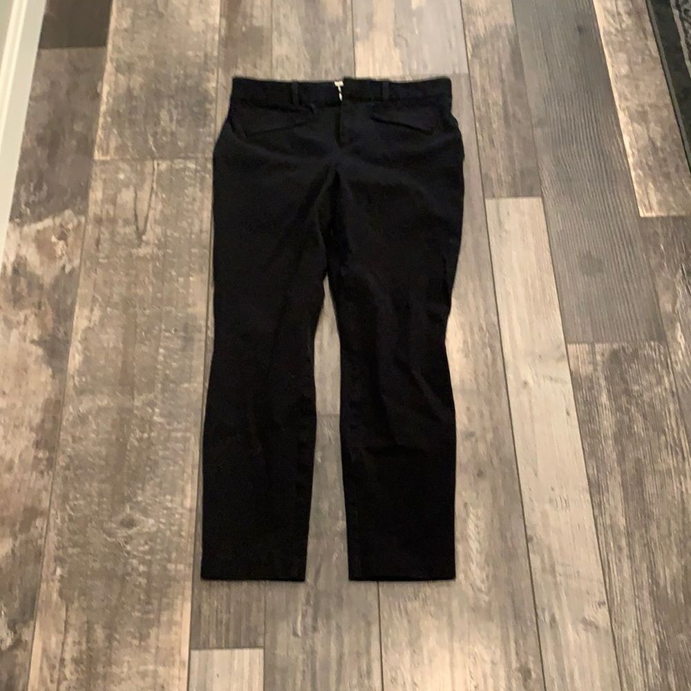 Gap skinny stretchy trousers; black, cropped length size 4